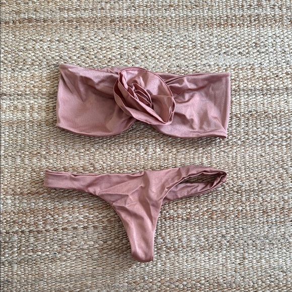 INDAH Bandeau Bikini Set - Picture 3 of 3